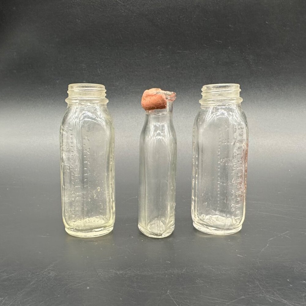 Vintage Glass Baby Bottles Evenflo Calcisalin Sample 1950s Nursery Decor - Picture 4 of 10